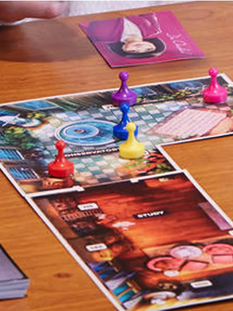 Hasbro Brettspiel Cluedo Verrat In Der Villa Keine Farbe